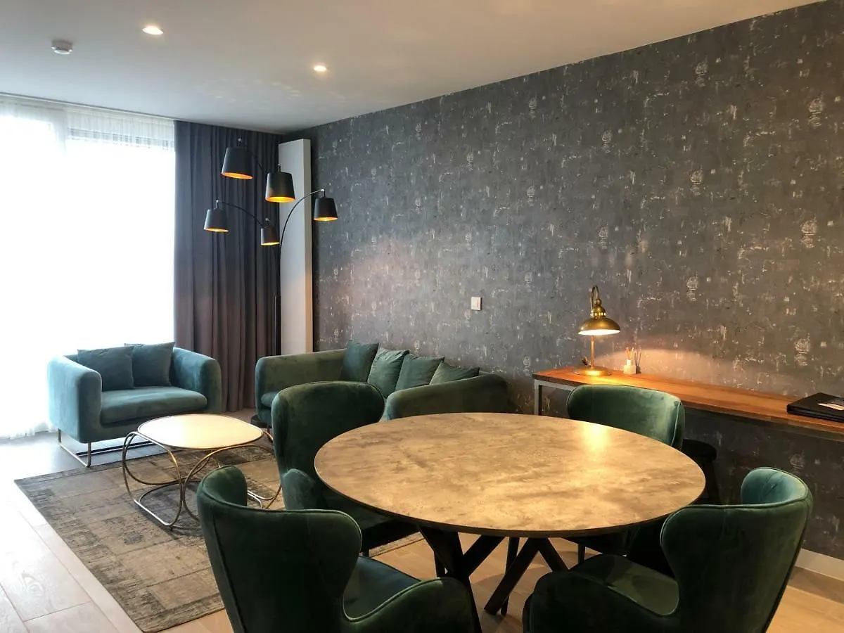 Acropolis - Luxury Appartments I Hotelservice And Parking 米德尔克尔克