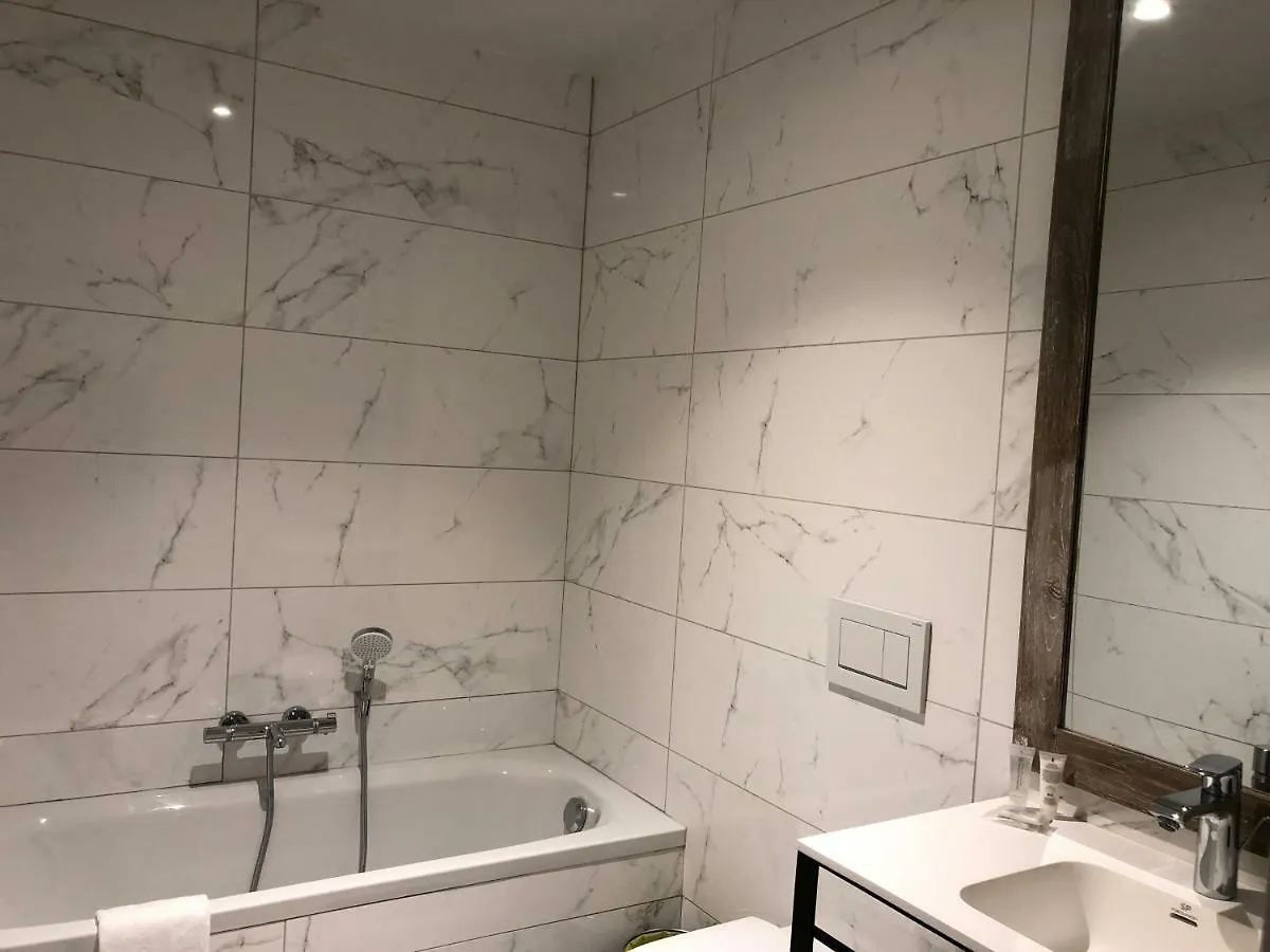 Acropolis - Luxury Appartments I Hotelservice And Parking 米德尔克尔克